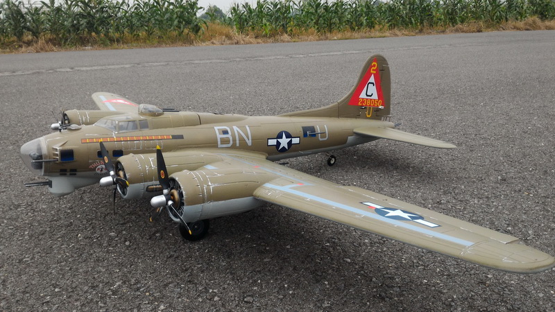Model Review FREEWING HOBBY KING B 17 Flying Fortress 1600mm 