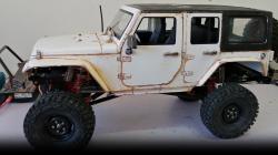 1/10 AXIAL SCX-10 JEEP crawler